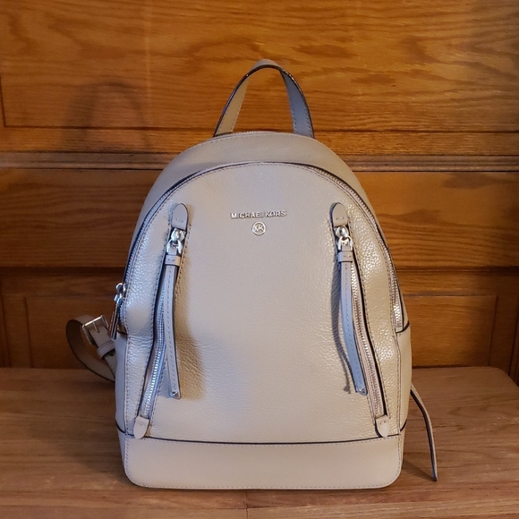 Michael Kors Handbags - Michael Kors Brooklyn Medium Backpack